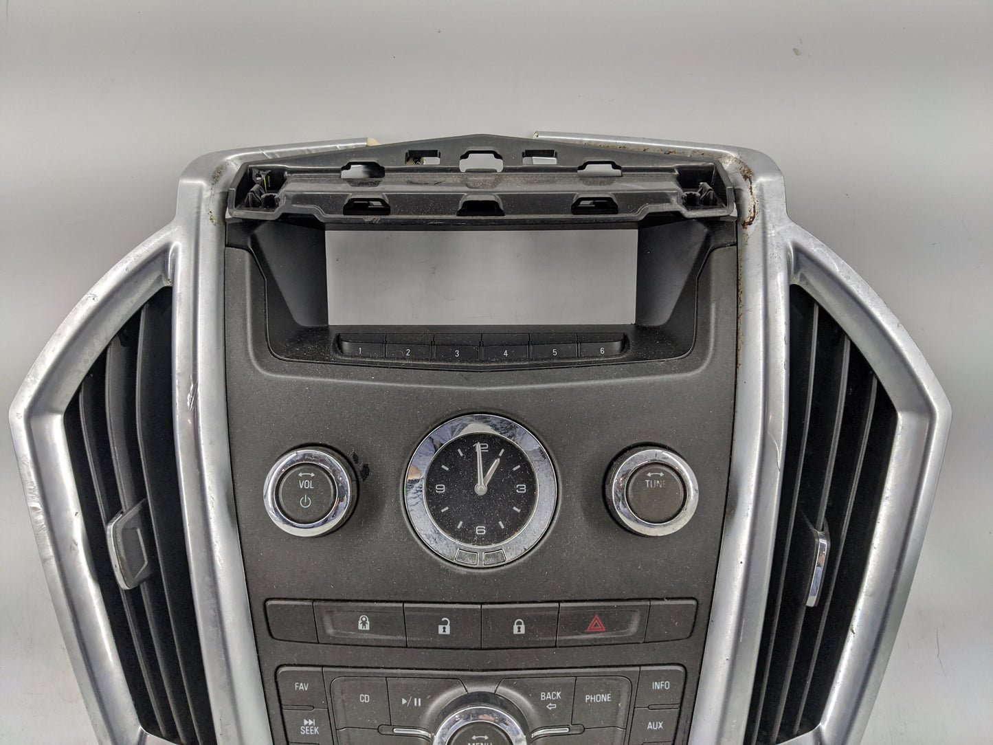 2010-2012 Cadillac Srx Radio AM FM Cd Player Receiver Replacement P/N:20882398H Fits Fits 2010 2011 2012 OEM Used Auto Parts