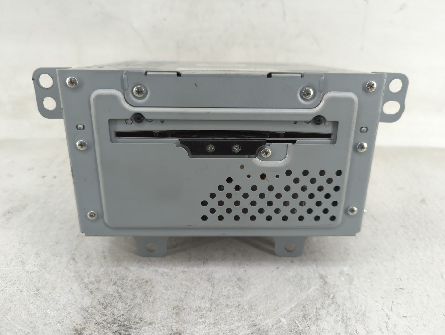2010 Cadillac Srx Radio AM FM Cd Player Receiver Replacement P/N:20888798 Fits OEM Used Auto Parts - Oemusedautoparts1.com