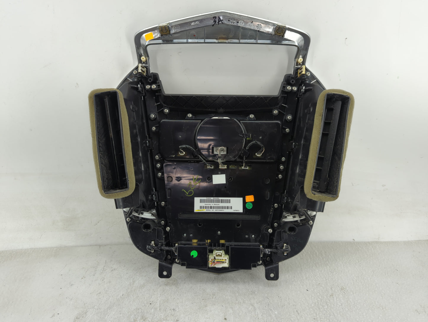 2010 Cadillac Srx Radio Control Panel 1388780 - Oemusedautoparts1.com