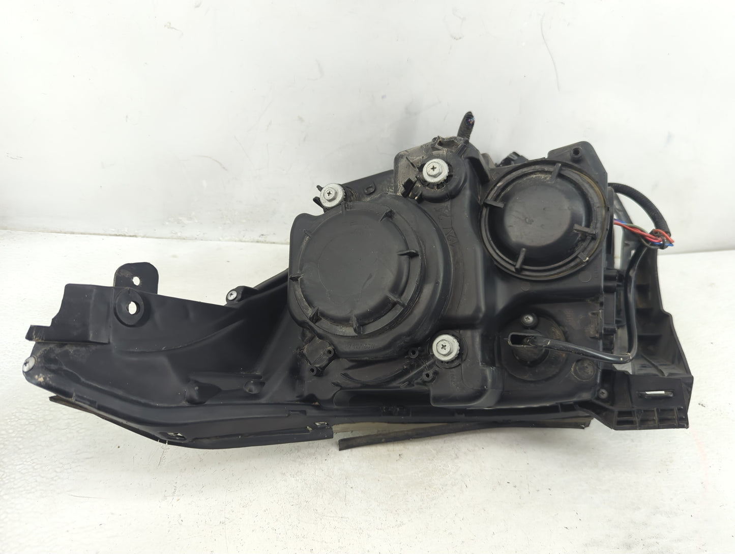 2010-2013 Cadillac Srx Driver Left Oem Head Light Headlight Lamp - Oemusedautoparts1.com