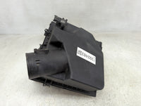 2010-2011 Cadillac Srx Air Cleaner Intake-duct Hose Tube - Oemusedautoparts1.com