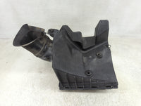 2010-2011 Cadillac Srx Air Cleaner Intake-duct Hose Tube - Oemusedautoparts1.com
