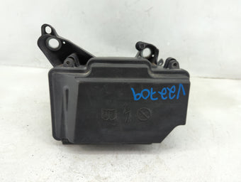 compare product 2010 Cadillac Srx Fusebox Fuse Box Panel Relay Module P/N:A2055402328 Fits OEM Used Auto Parts