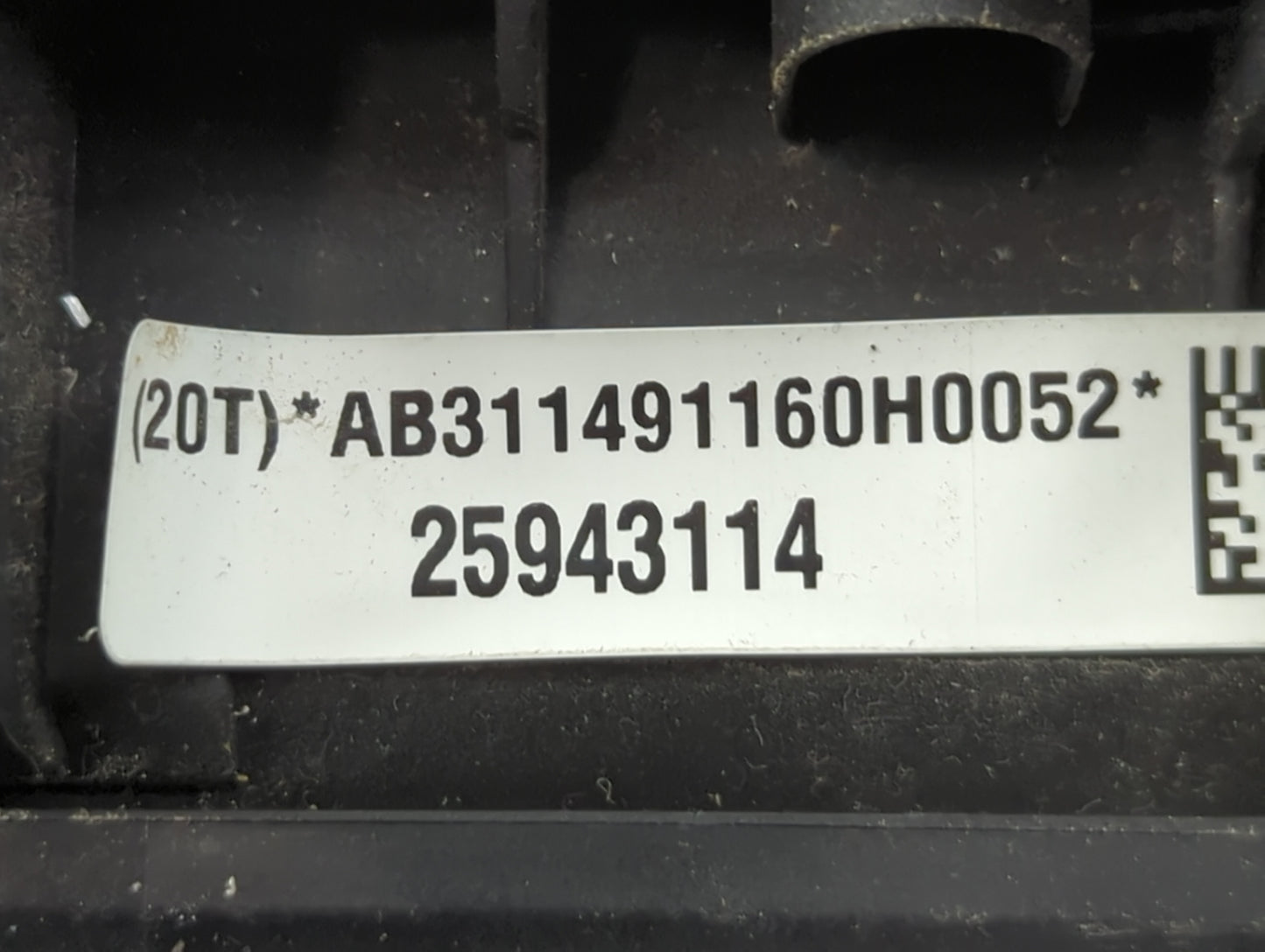 2010 Cadillac Srx Air Bag Driver Left Steering Wheel Mounted Fits OEM Used Auto Parts - Oemusedautoparts1.com