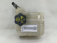 2010-2016 Cadillac Srx Radiator Coolant Overflow Expansion Tank Bottle - Oemusedautoparts1.com