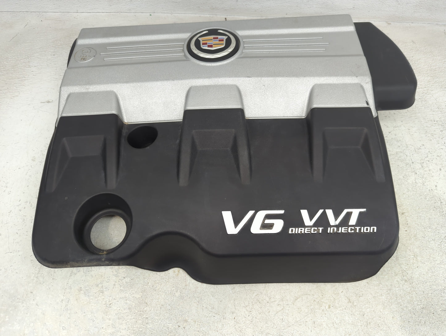 2010 Cadillac Srx Engine Cover - Oemusedautoparts1.com