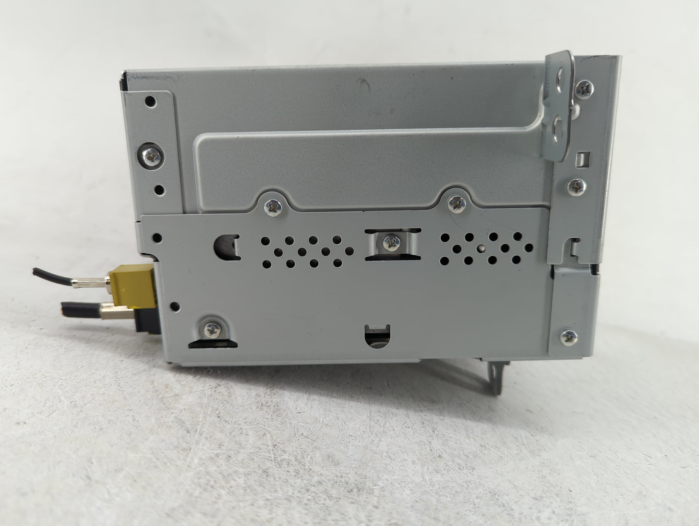 2010 Cadillac Srx Radio AM FM Cd Player Receiver Replacement P/N:20854719 Fits Fits 2011 OEM Used Auto Parts - Oemusedautopa