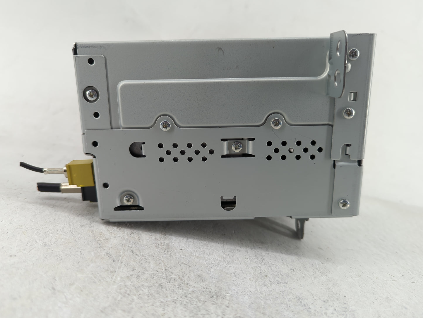 2010 Cadillac Srx Radio AM FM Cd Player Receiver Replacement P/N:20854719 Fits Fits 2011 OEM Used Auto Parts - Oemusedautopa