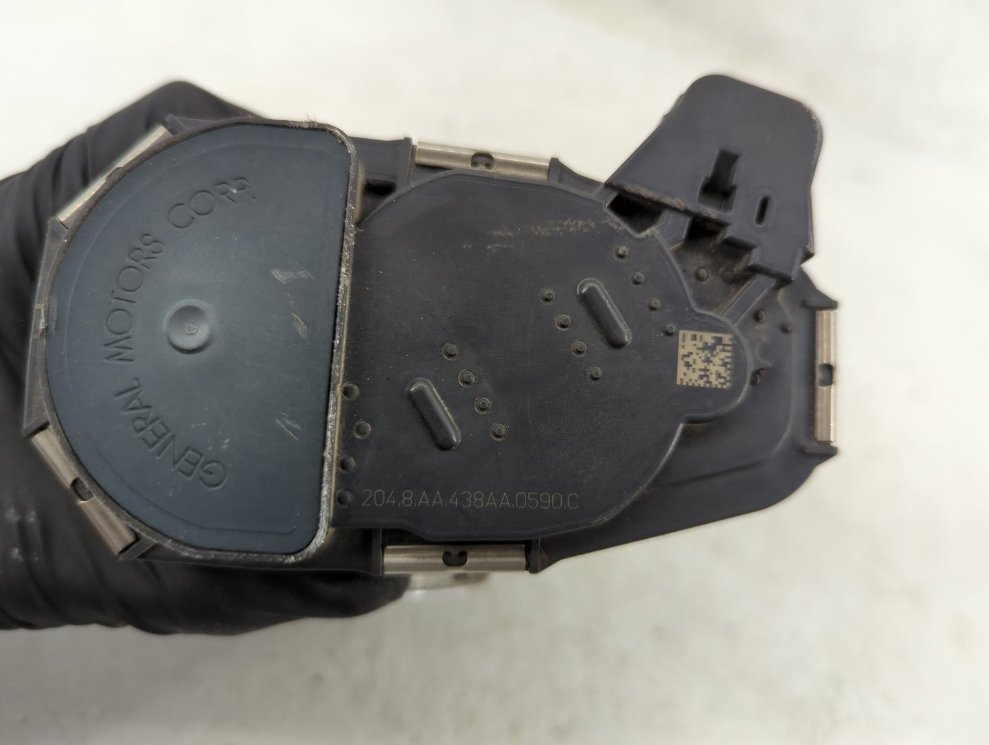 2010-2011 Cadillac Srx Throttle Body Fits Fits 2010 2011 OEM Used Auto Parts - Oemusedautoparts1.com