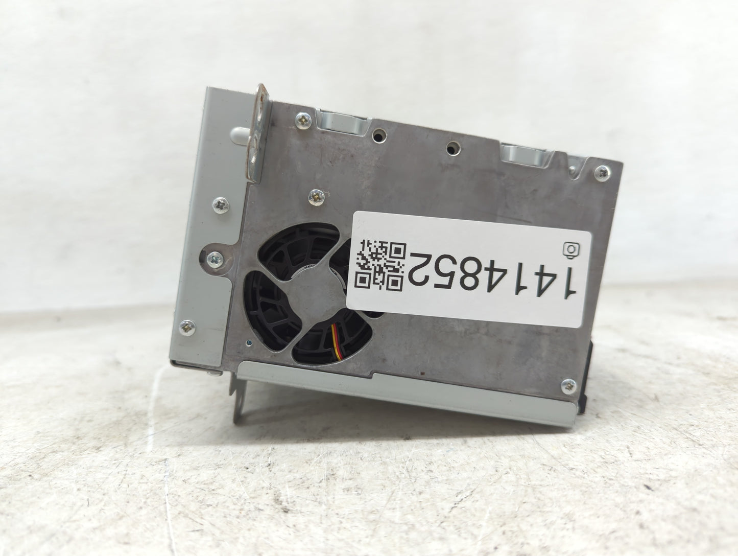 2010 Cadillac Srx Radio AM FM Cd Player Receiver Replacement P/N:22744758 20888798 Fits Fits 2011 OEM Used Auto Parts - Oemu