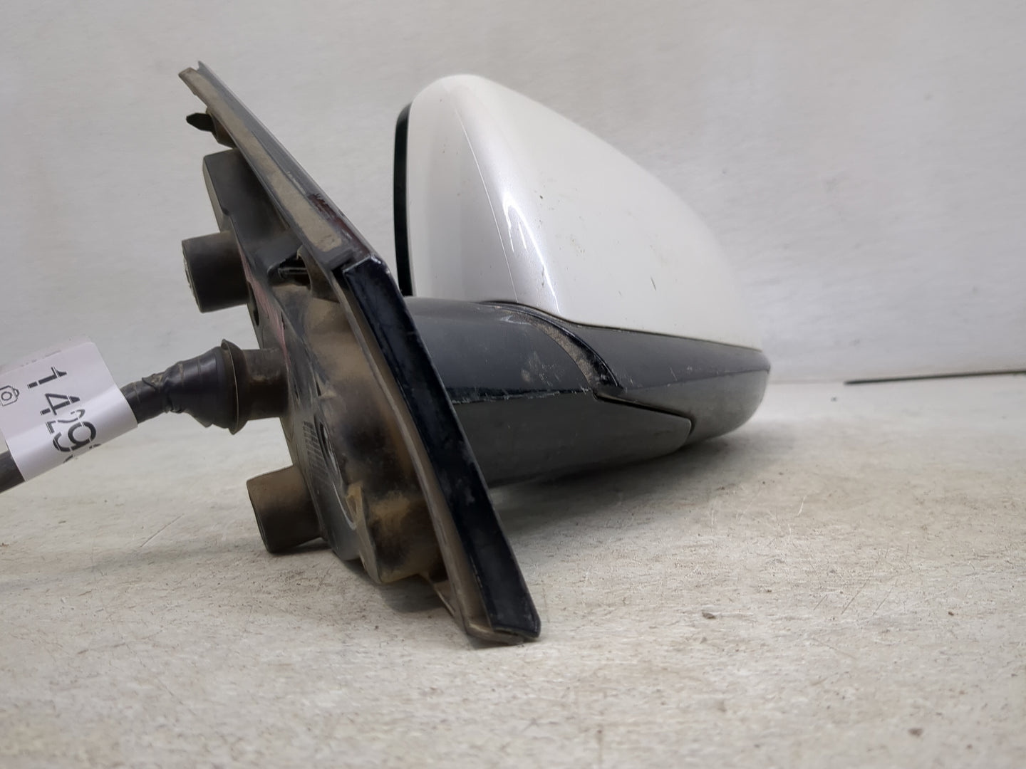 2010 Cadillac Srx Driver Side View Mirror - Left Door Mirror OEM Used - Oemusedautoparts1.com