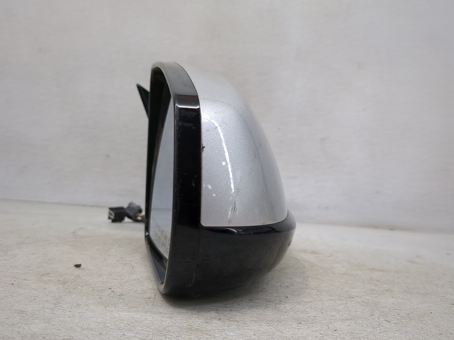 2010 Cadillac Srx Passenger Side View Mirror - Right Door Mirror OEM Used - Oemusedautoparts1.com