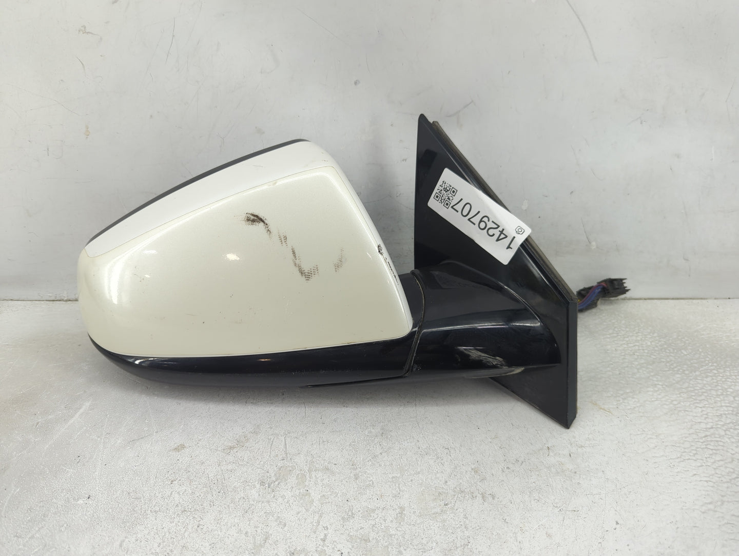 2010 Cadillac Srx Passenger Side View Mirror - Right Door Mirror OEM Used - Oemusedautoparts1.com