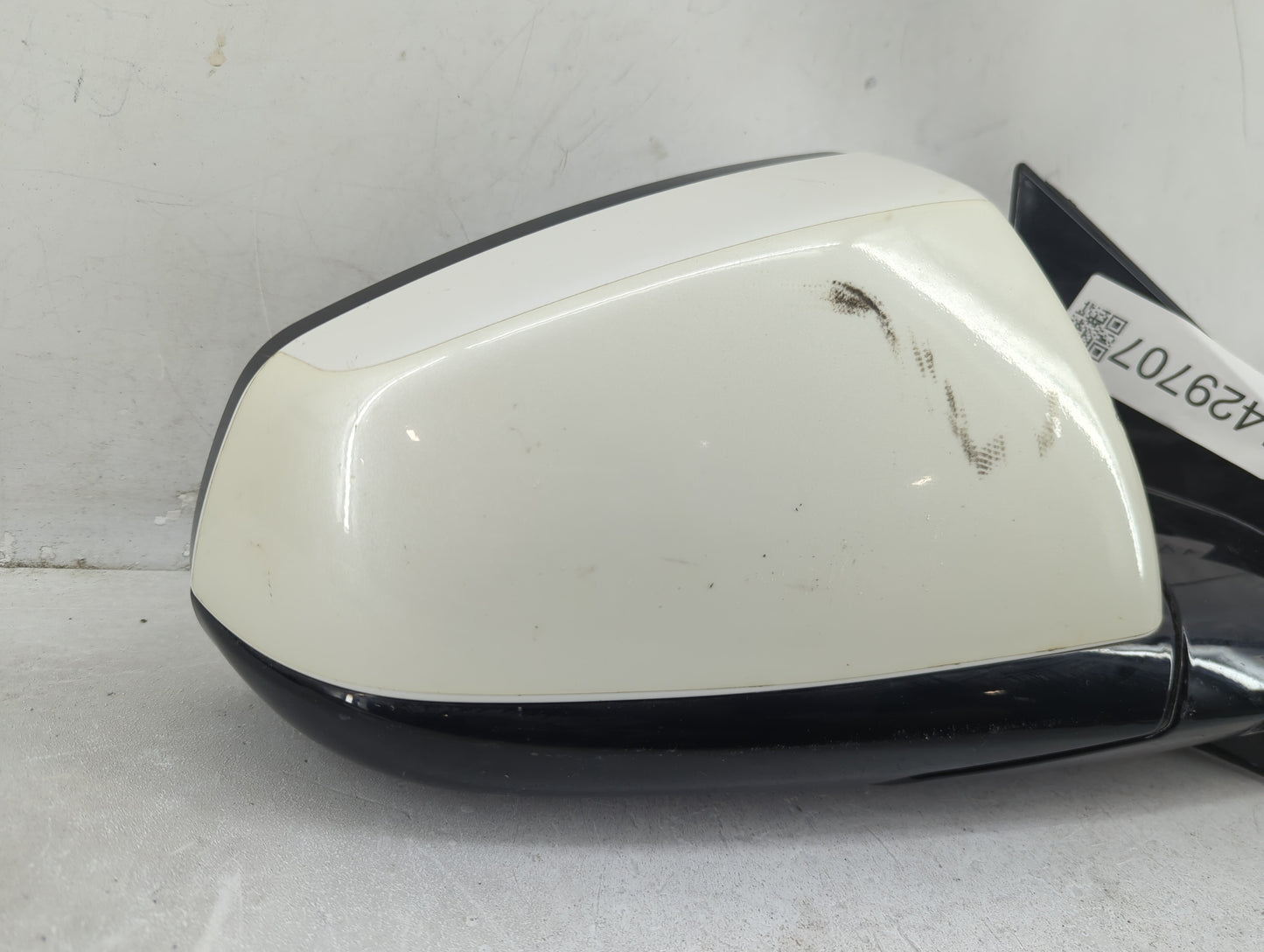 2010 Cadillac Srx Passenger Side View Mirror - Right Door Mirror OEM Used - Oemusedautoparts1.com