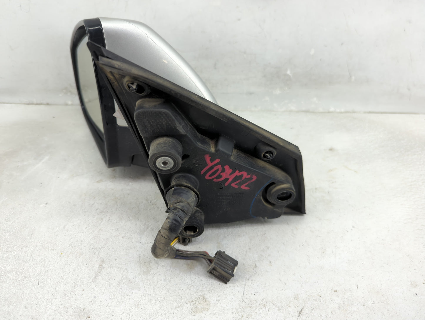 2010 Cadillac Srx Driver Side View Mirror - Left Door Mirror OEM Used - Oemusedautoparts1.com