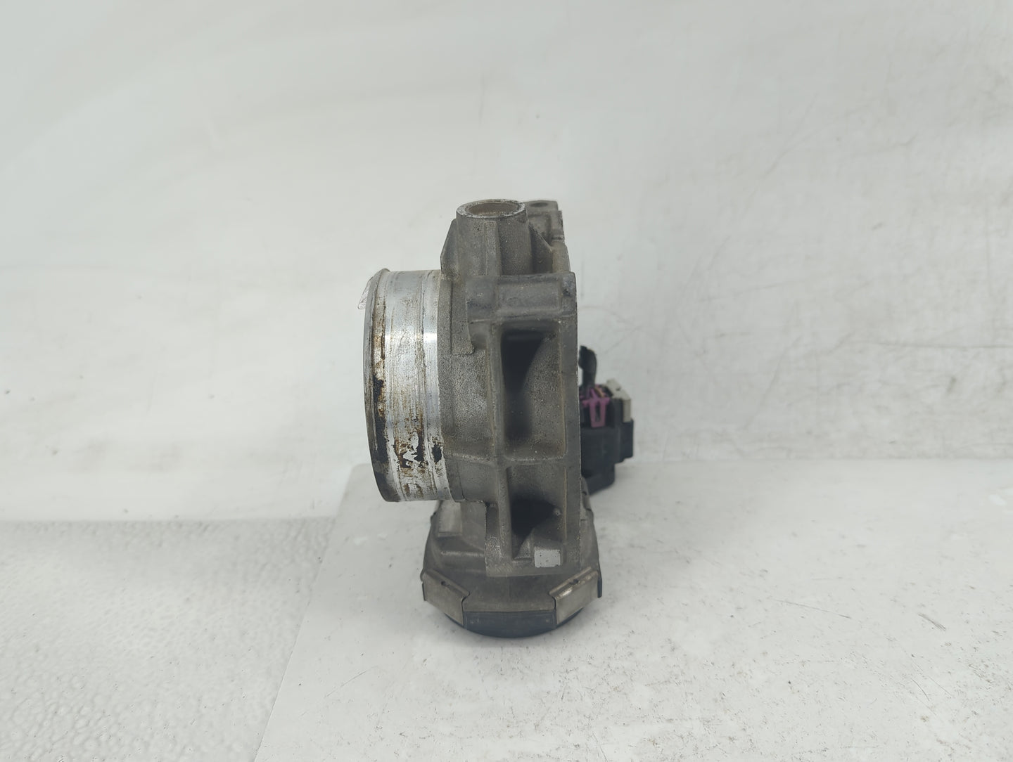 2007-2011 Cadillac Srx Throttle Body Fits Fits 2007 2008 2009 2010 2011 2012 OEM Used Auto Parts - Oemusedautoparts1.com