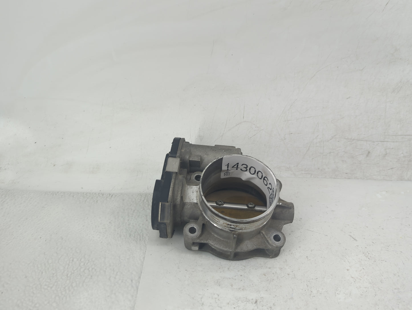2007-2011 Cadillac Srx Throttle Body Fits Fits 2007 2008 2009 2010 2011 2012 OEM Used Auto Parts - Oemusedautoparts1.com