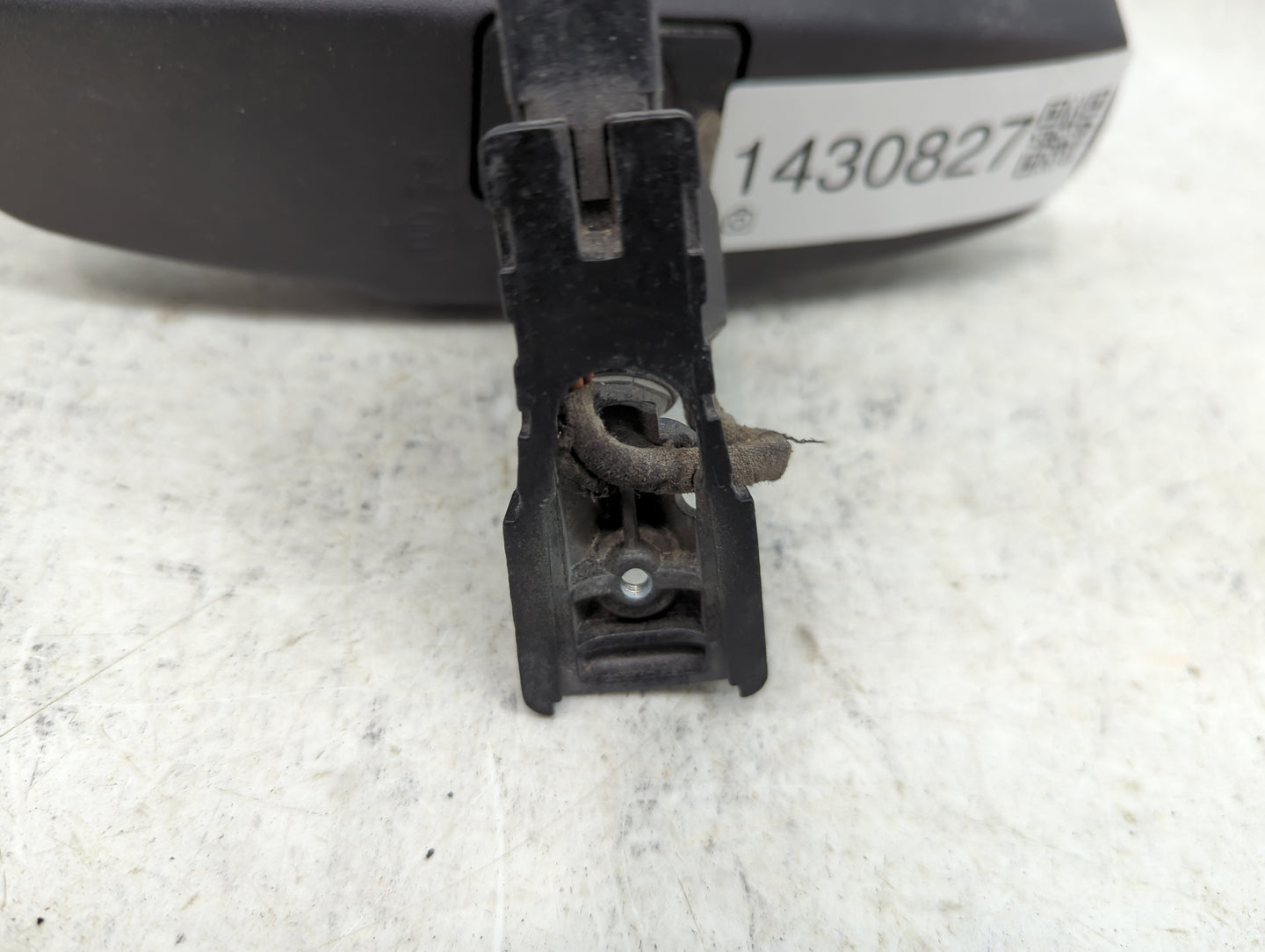 2010 Cadillac Srx Interior Rear View Mirror Replacement OEM Fits OEM Used Auto Parts - Oemusedautoparts1.com