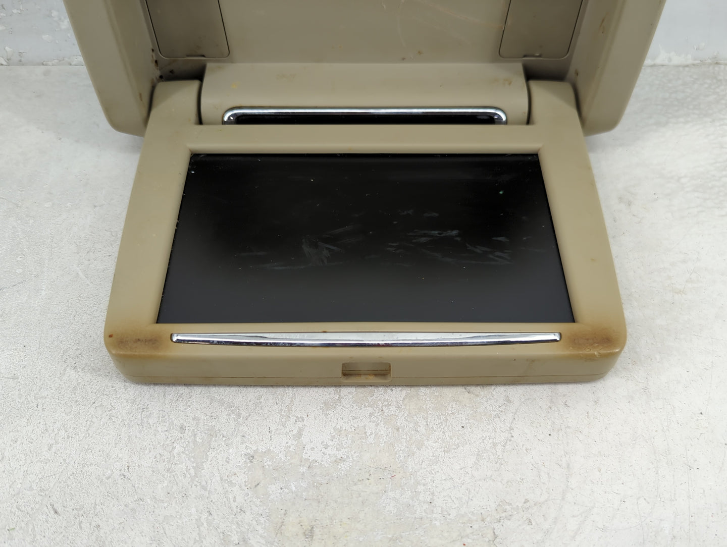 2010-2012 Cadillac Srx Information Display Screen - Oemusedautoparts1.com