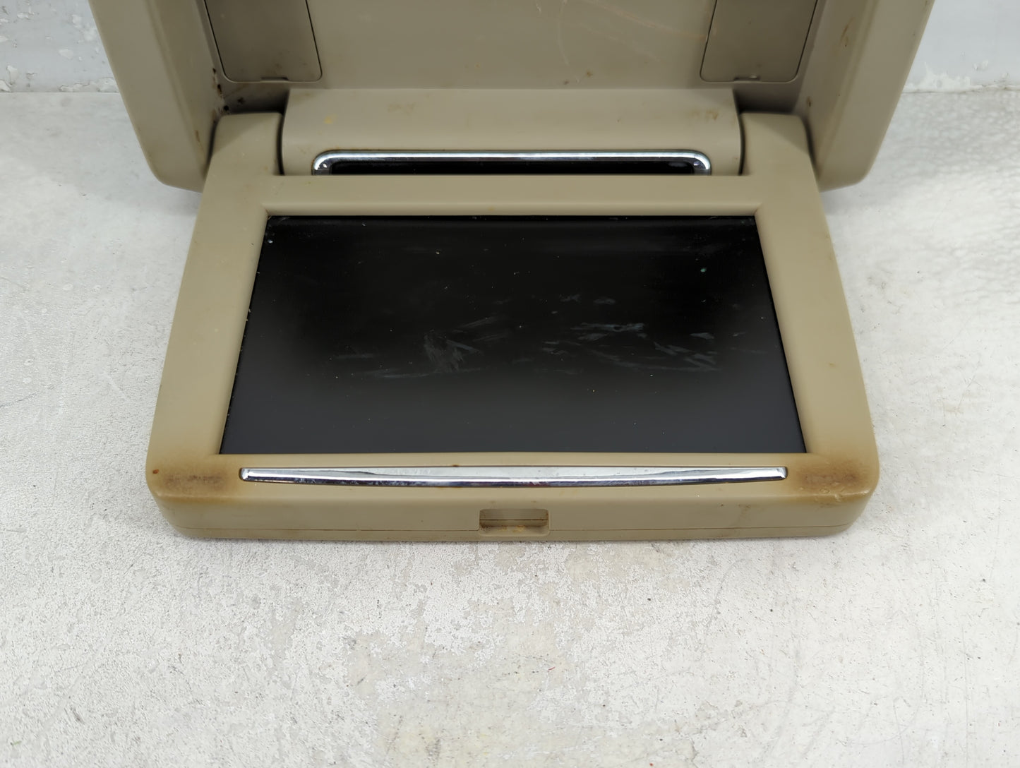 2010-2012 Cadillac Srx Information Display Screen - Oemusedautoparts1.com