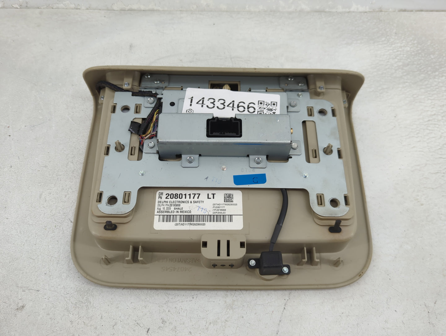 2010-2012 Cadillac Srx Information Display Screen - Oemusedautoparts1.com