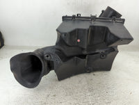 2010-2011 Cadillac Srx Air Cleaner Intake-duct Hose Tube 1435451 - Oemusedautoparts1.com