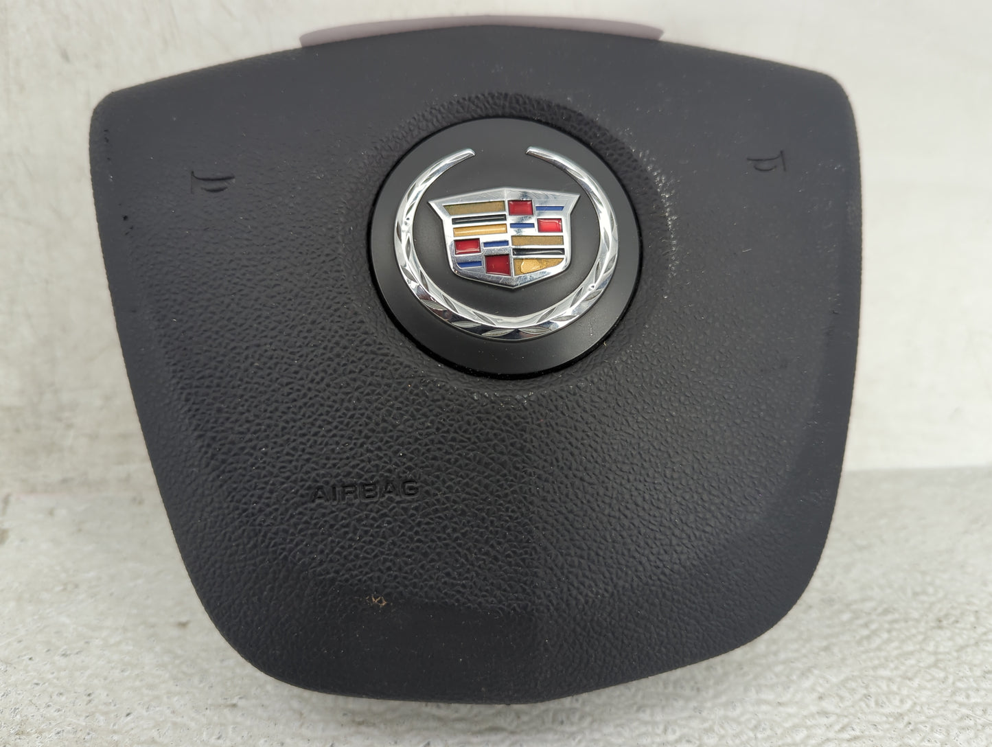 2010 Cadillac Srx Air Bag Driver Left Steering Wheel Mounted P/N:34063618A 3DBE046X30541 Fits OEM Used Auto Parts - Oemuseda