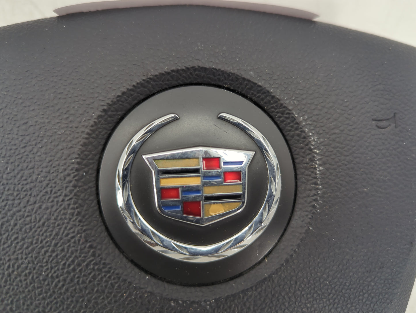2010 Cadillac Srx Air Bag Driver Left Steering Wheel Mounted P/N:34063618A 3DBE046X30541 Fits OEM Used Auto Parts - Oemuseda