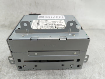 2010 Cadillac Srx Radio AM FM Cd Player Receiver Replacement Fits OEM Used Auto Parts - Oemusedautoparts1.com