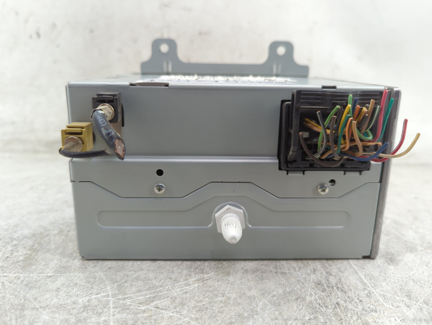 2010 Cadillac Srx Radio AM FM Cd Player Receiver Replacement Fits OEM Used Auto Parts - Oemusedautoparts1.com