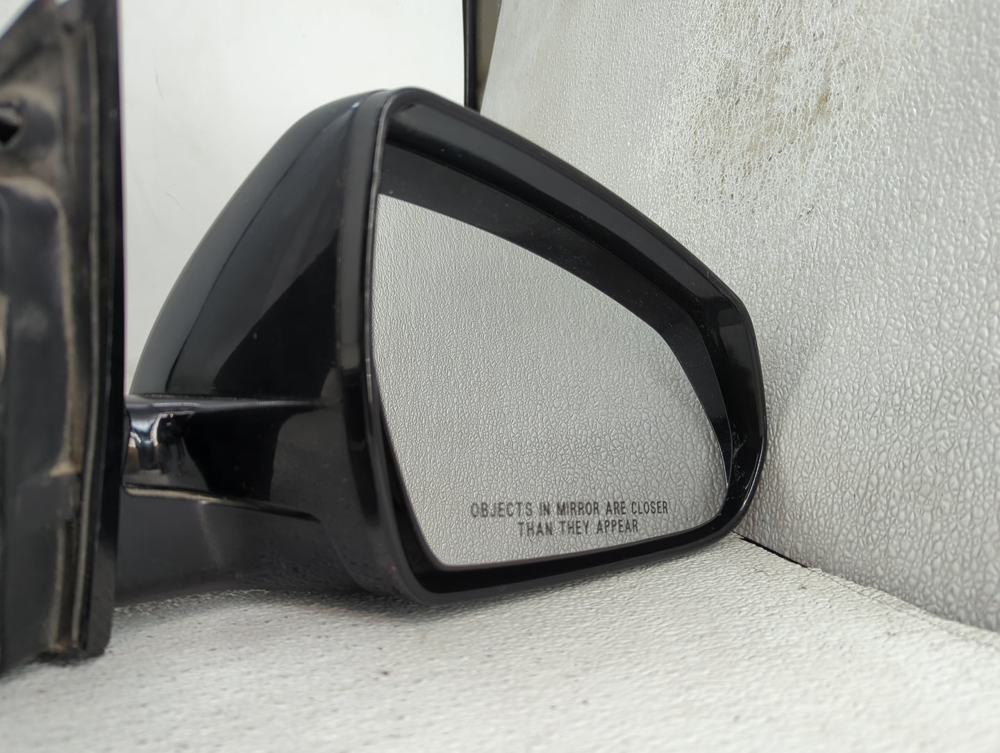 2010 Cadillac Srx Passenger Side View Mirror - Right Door Mirror OEM Used - Oemusedautoparts1.com