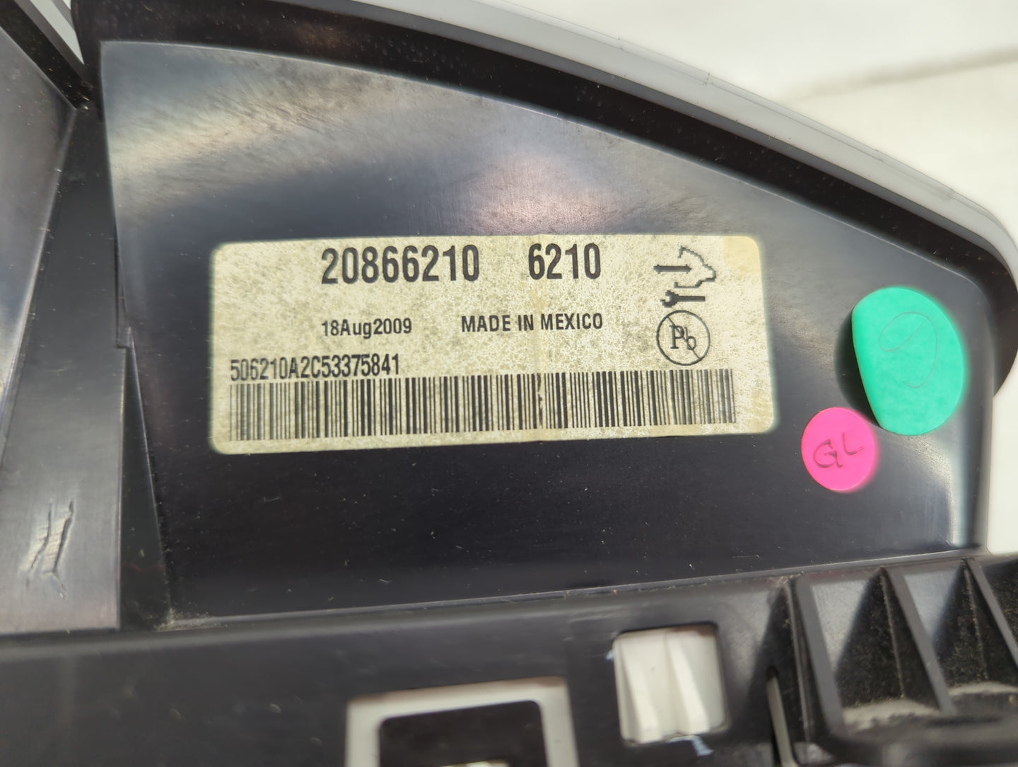 2010 Cadillac Srx Instrument Cluster Speedometer Gauges P/N:20866210 506210A2C53375841 Miles: Fits OEM Used Auto Parts - Oem