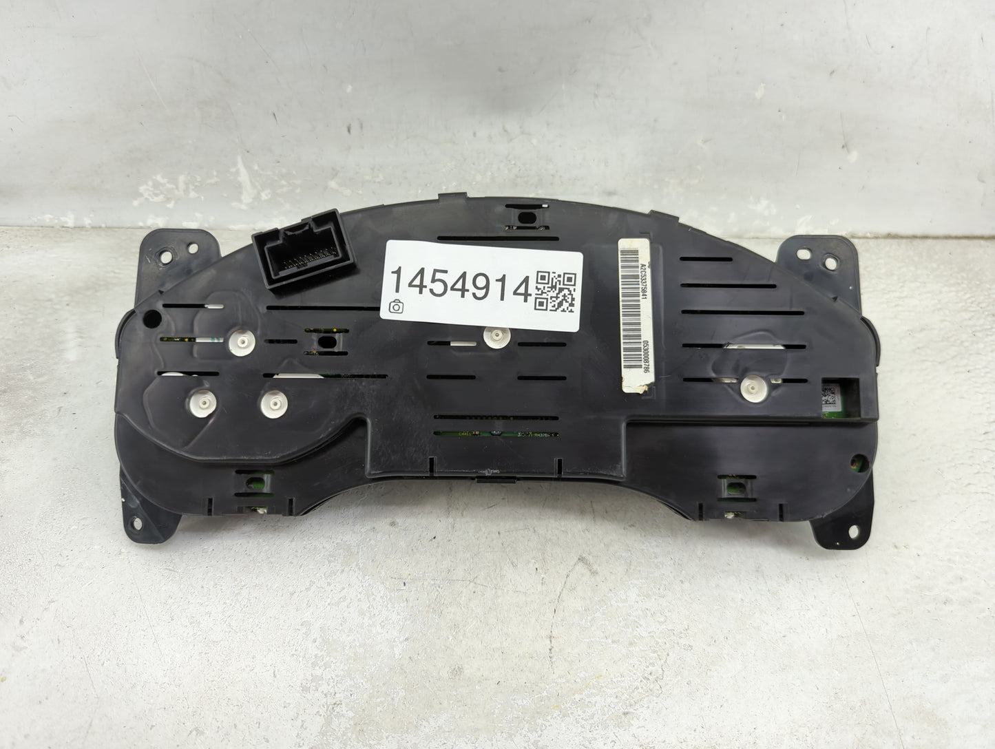 2010 Cadillac Srx Instrument Cluster Speedometer Gauges P/N:20866210 506210A2C53375841 Miles: Fits OEM Used Auto Parts - Oem