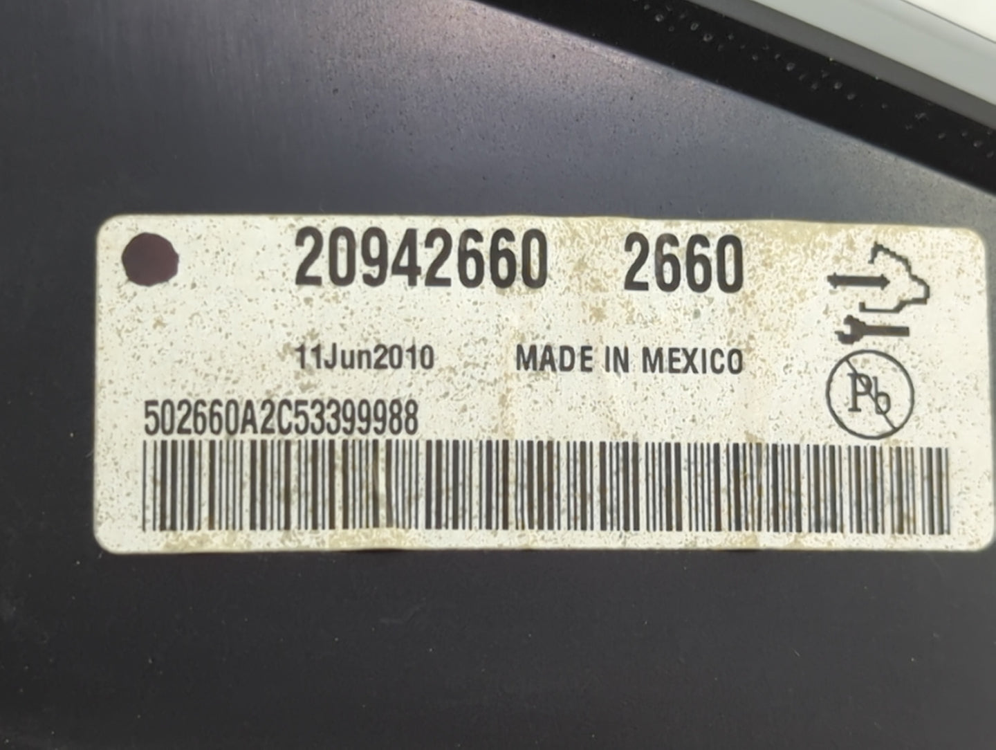 2010 Cadillac Srx Instrument Cluster Speedometer Gauges P/N:20942660 Miles: Fits OEM Used Auto Parts - Oemusedautoparts1.com