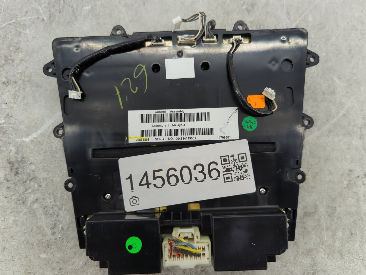 2010-2012 Cadillac Srx Radio AM FM Cd Player Receiver Replacement P/N:20864868 14799501, 1ED4B17A05201 Fits Fits 2010 2011 2
