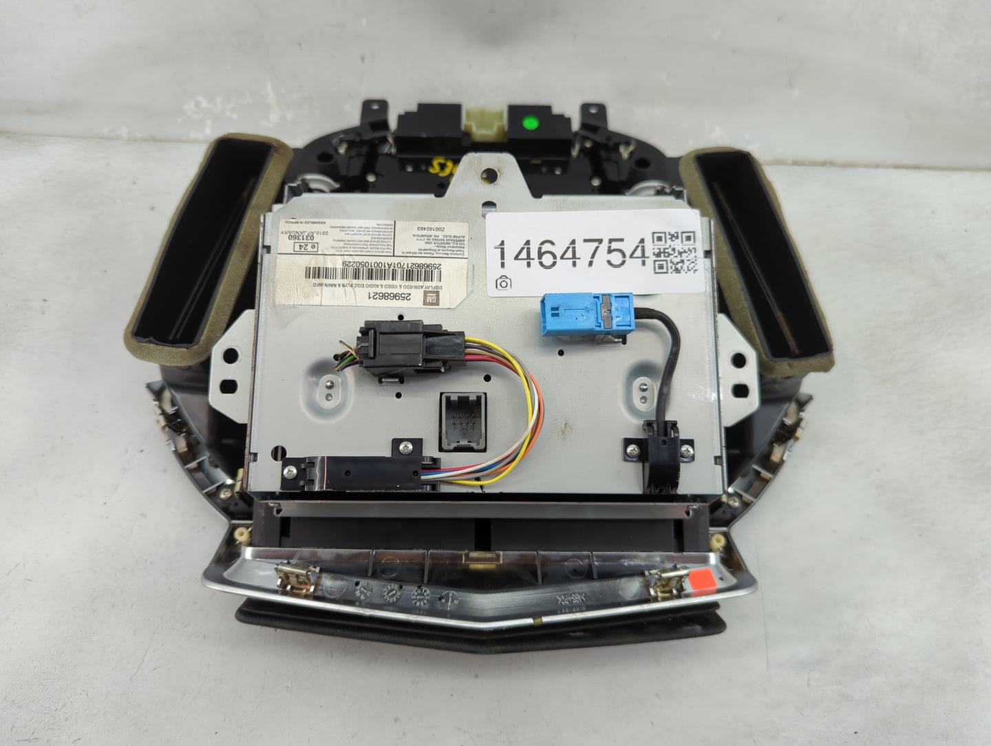 2010-2012 Cadillac Srx Information Display Screen 1464754 - Oemusedautoparts1.com