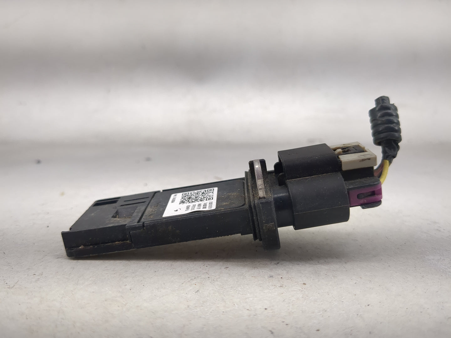2007-2011 Cadillac Srx Mass Air Flow Meter Maf 1488642 - Oemusedautoparts1.com