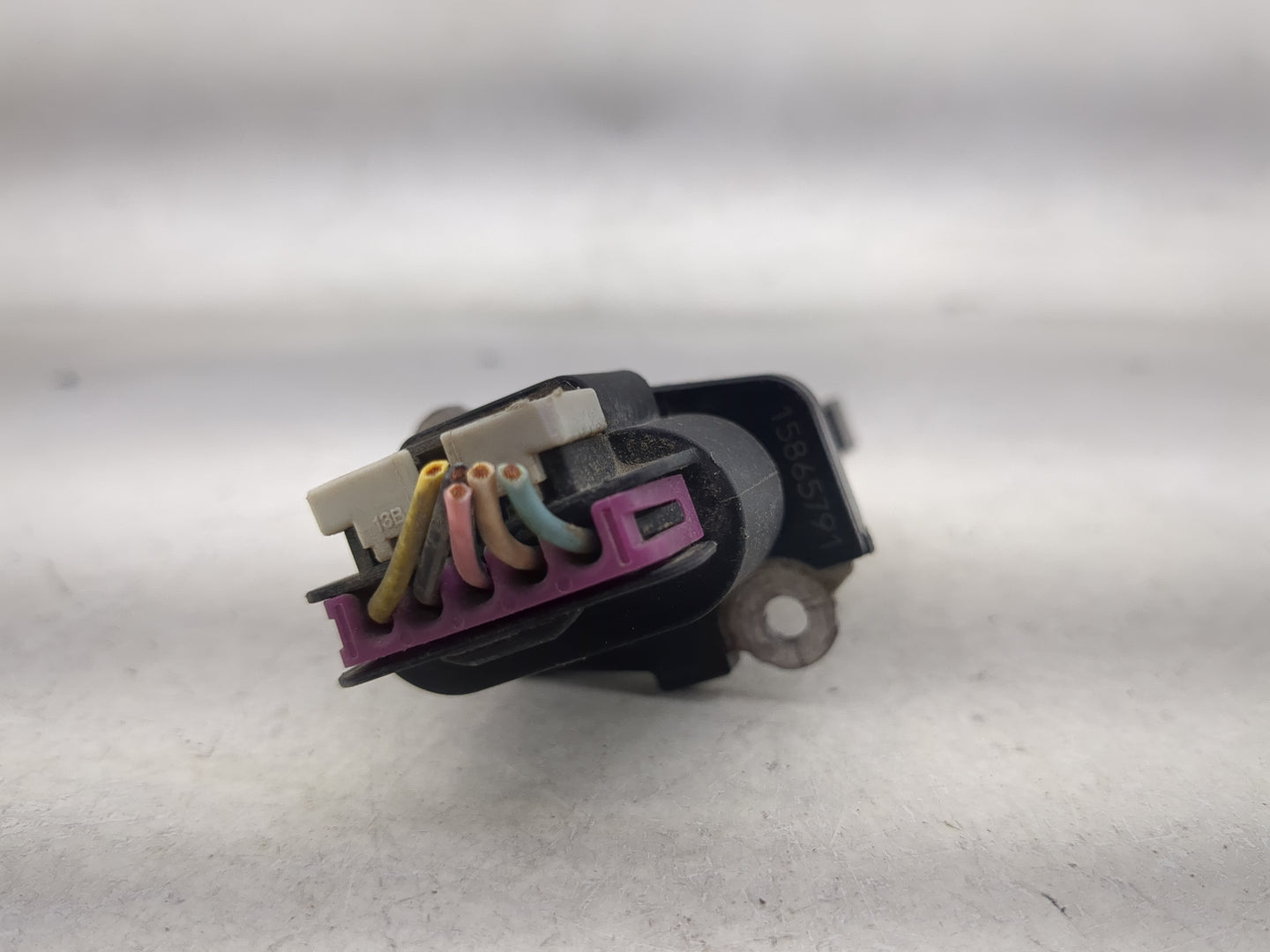 2007-2011 Cadillac Srx Mass Air Flow Meter Maf 1488686 - Oemusedautoparts1.com
