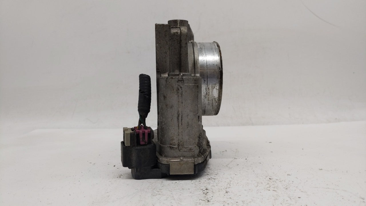 2007-2011 Cadillac Srx Throttle Body P/N:269.9.AA.994AA.2085.C Fits Fits 2007 2008 2009 2010 2011 2012 OEM Used Auto Parts -