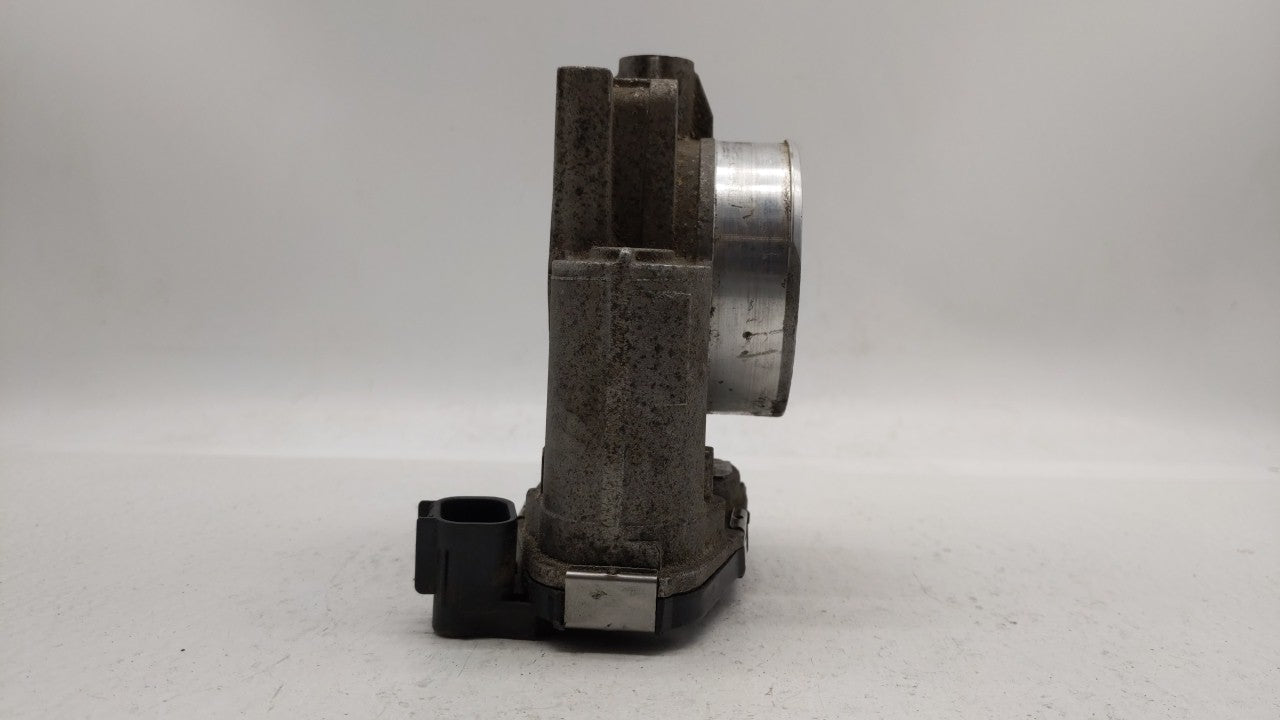 2007-2011 Cadillac Srx Throttle Body P/N:3140 AA 994AA 4417 C Fits Fits 2007 2008 2009 2010 2011 2012 OEM Used Auto Parts - 