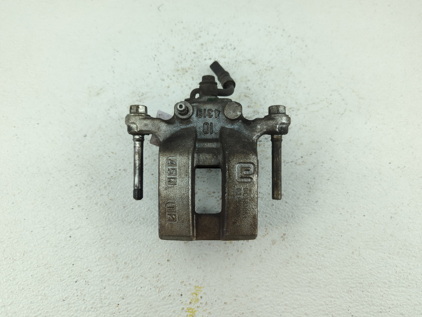2010-2011 Cadillac Srx Front Passenger Right Brake Caliper - Oemusedautoparts1.com