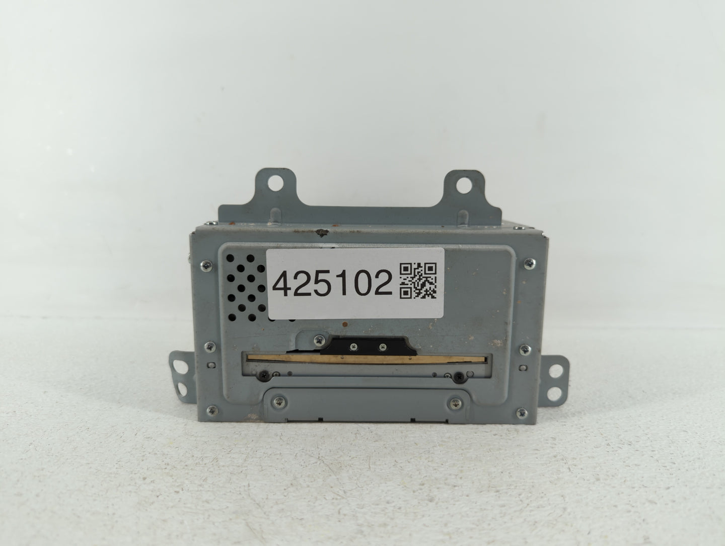 2010-2010 Cadillac Srx Am Fm Cd Player Radio Receiver - Oemusedautoparts1.com