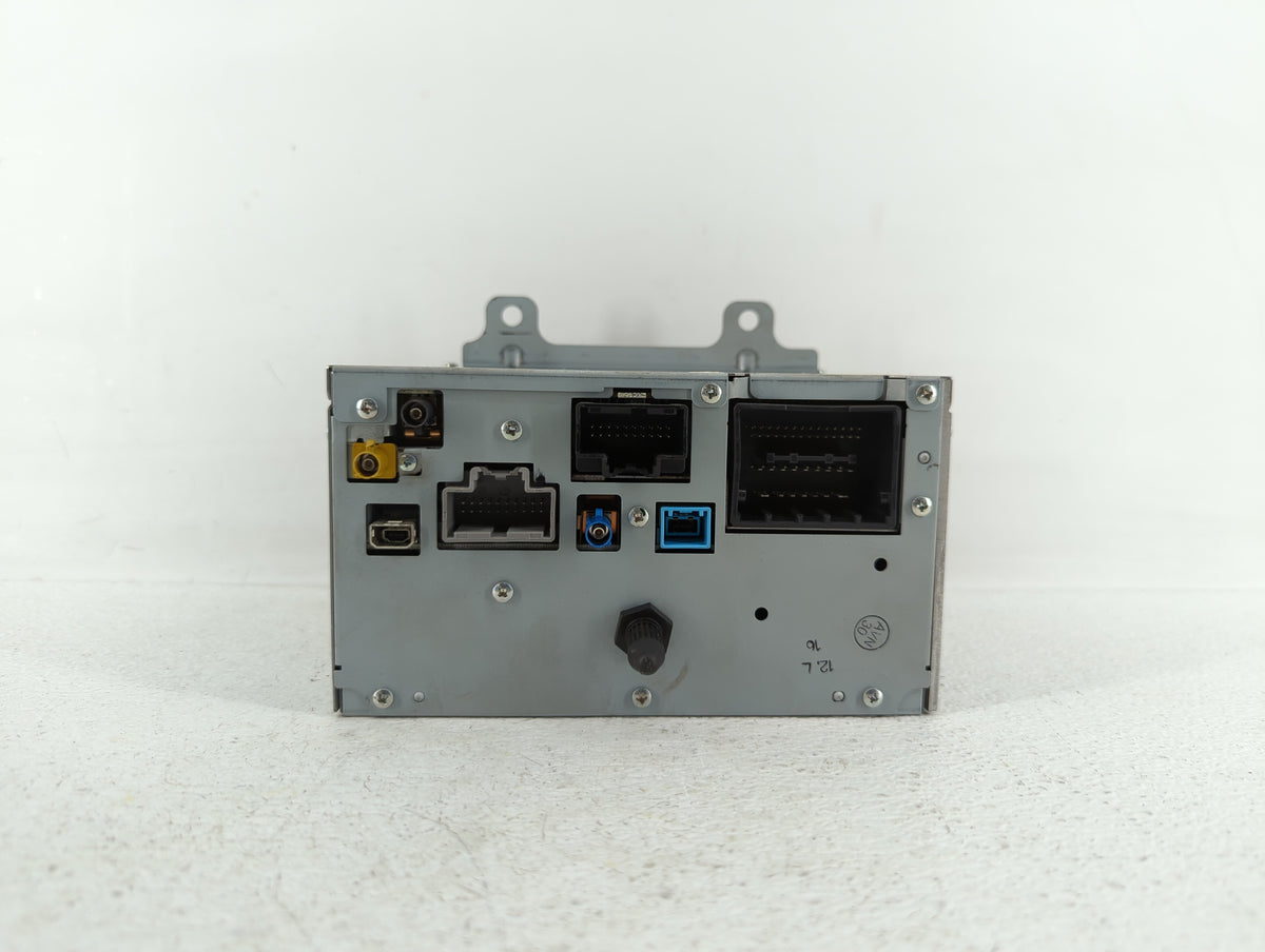 2010-2010 Cadillac Srx Am Fm Cd Player Radio Receiver 425102 - Oemusedautoparts1.com
