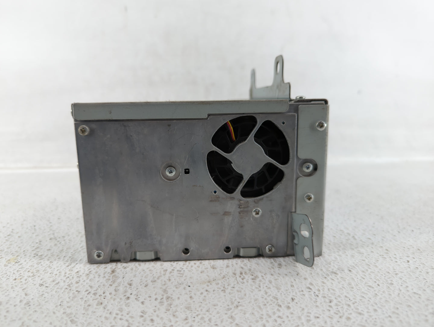 2010-2010 Cadillac Srx Am Fm Cd Player Radio Receiver - Oemusedautoparts1.com
