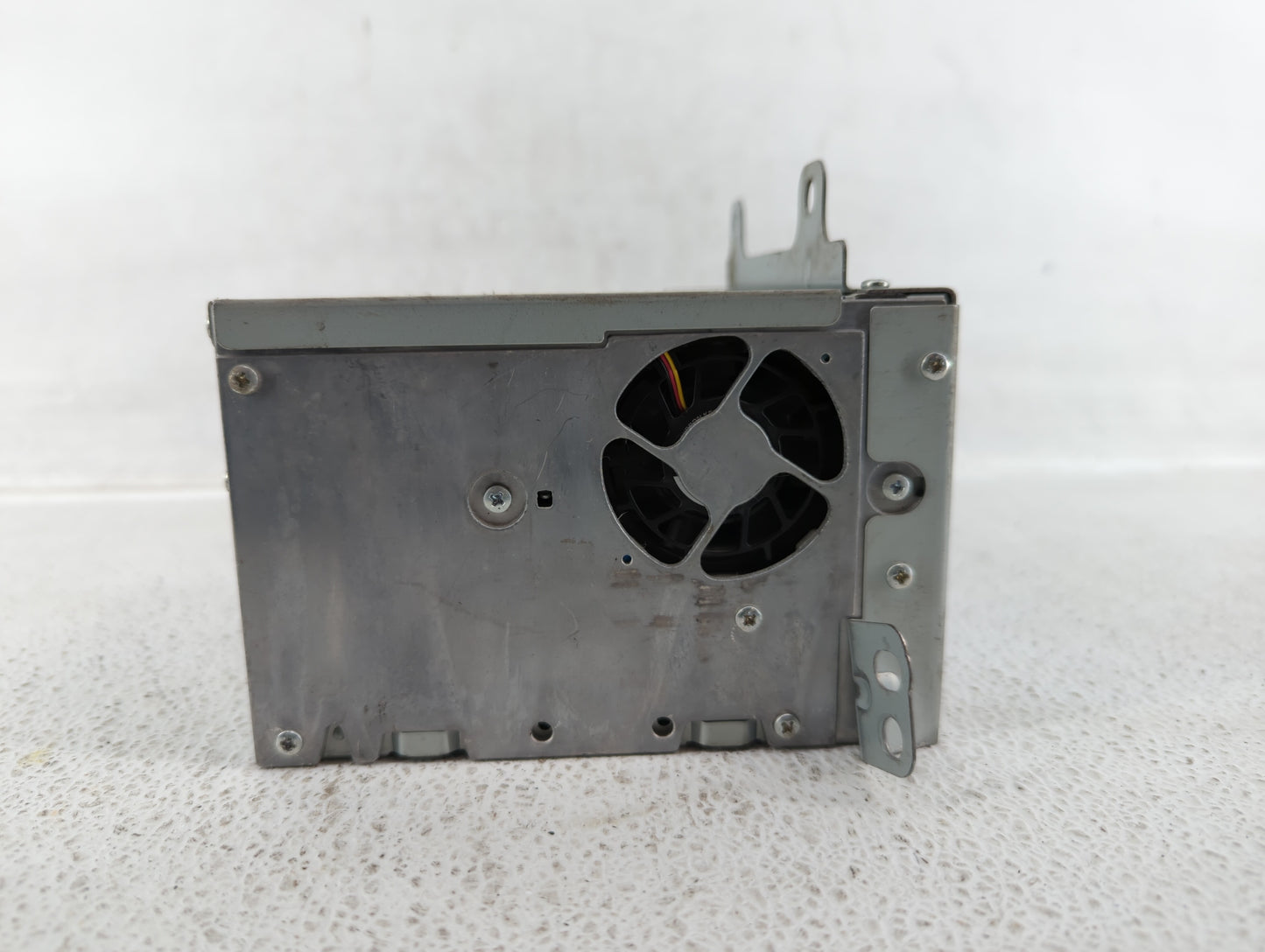 2010-2010 Cadillac Srx Am Fm Cd Player Radio Receiver - Oemusedautoparts1.com