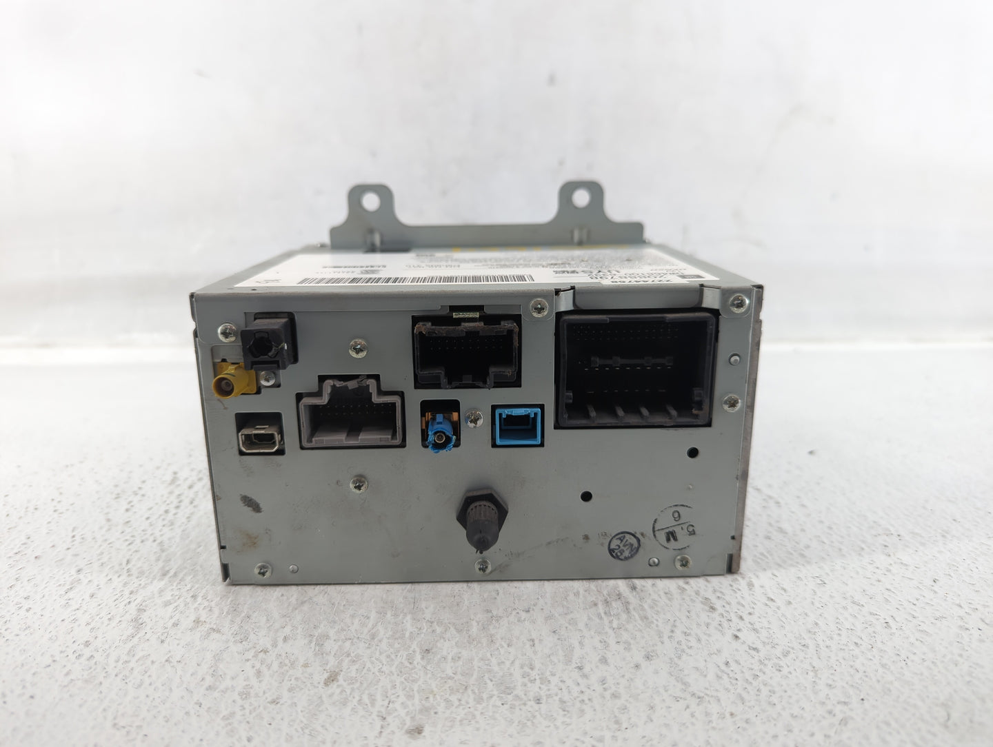 2010-2010 Cadillac Srx Am Fm Cd Player Radio Receiver - Oemusedautoparts1.com