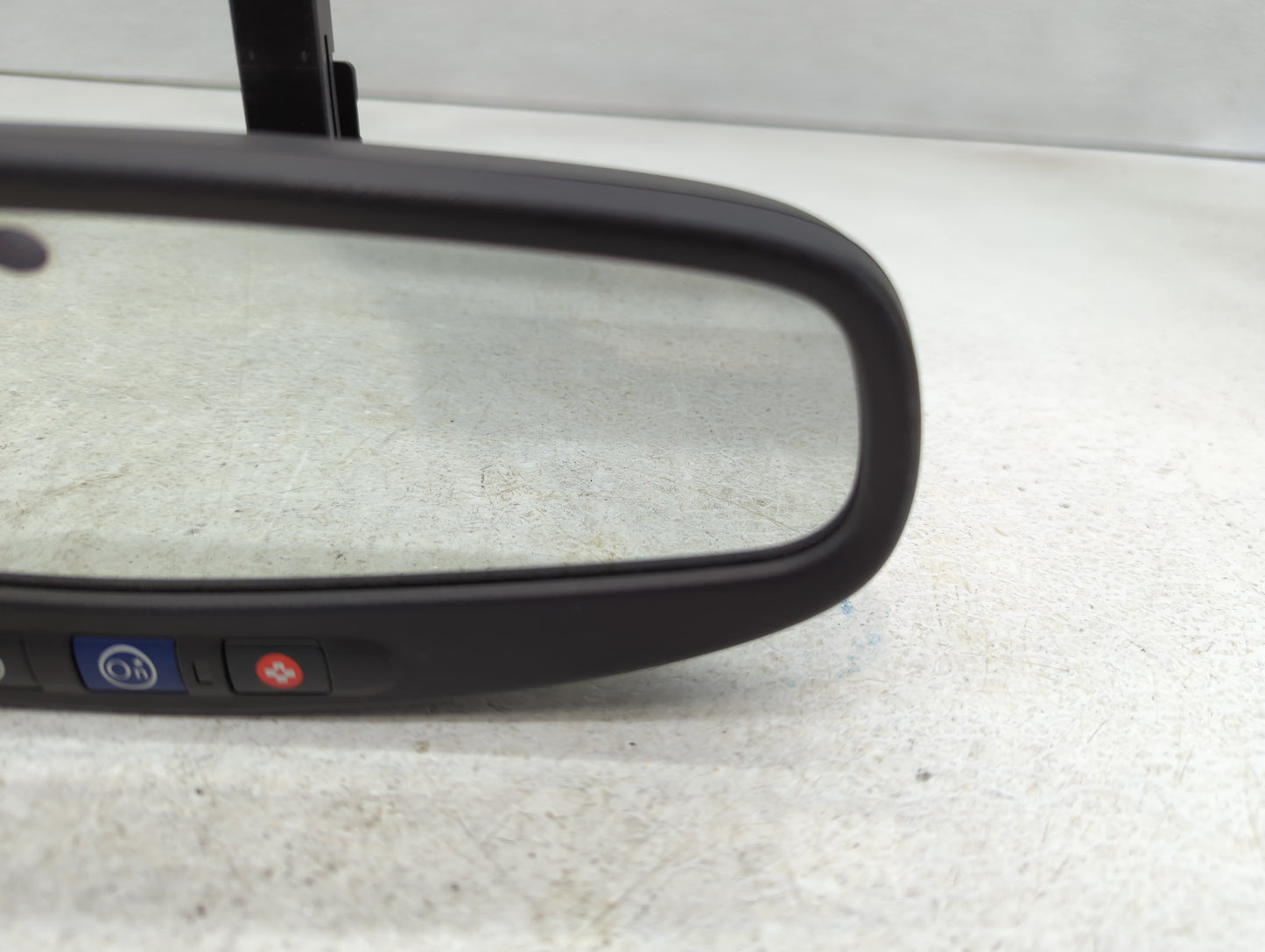 2010 Cadillac Srx Interior Rear View Mirror Replacement OEM P/N:IE11026146 Fits OEM Used Auto Parts - Oemusedautoparts1.com