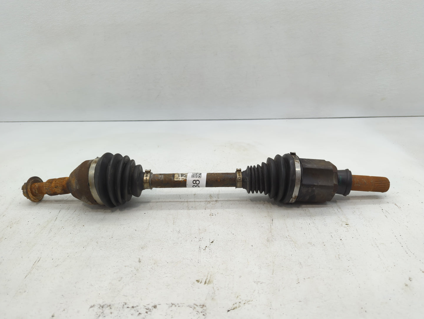 2010-2011 Cadillac Srx Axle Shaft Front Driver Cv C/v - Oemusedautoparts1.com
