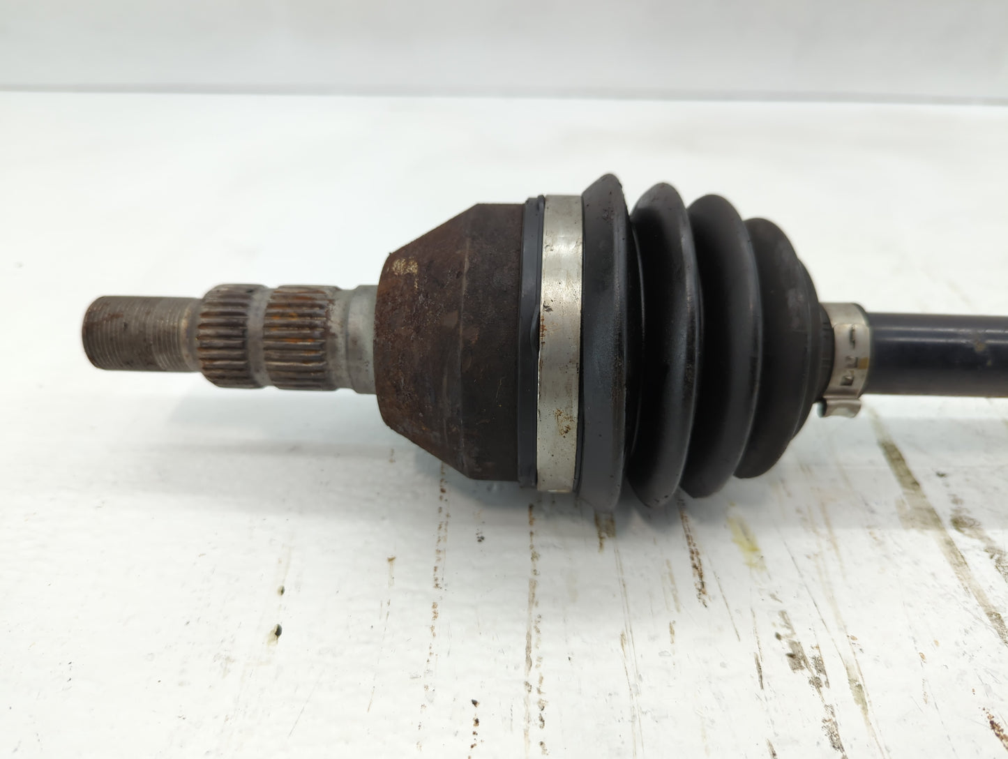 2010-2011 Cadillac Srx Axle Shaft Front Passenger Cv C/v - Oemusedautoparts1.com