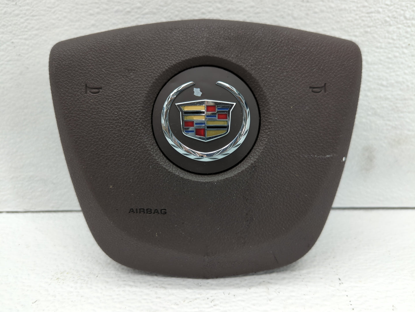 2010 Cadillac Srx Air Bag Driver Left Steering Wheel Mounted P/N:25943116 Fits OEM Used Auto Parts - Oemusedautoparts1.com
